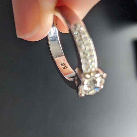 Swarovski Dazzle Ring - Picture 2 of 5